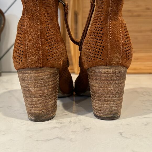 Toms Lunata Chestnut Suede Perforated Boots booties well worn still lots life - Picture 2 of 9
